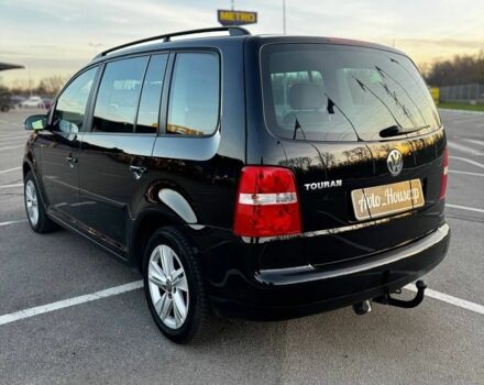 Чорний Фольксваген Туран, об'ємом двигуна 0 л та пробігом 212 тис. км за 6300 $, фото 4 на Automoto.ua