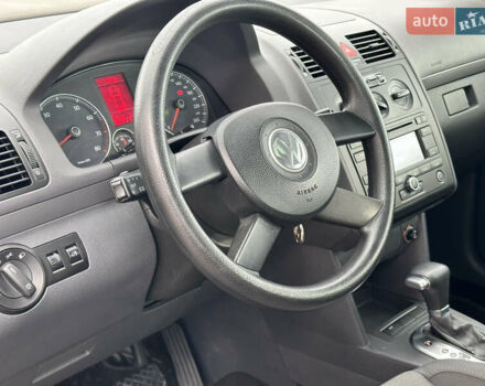 Фольксваген Туран 2006 в Виннице на Automoto.ua Черный Фольксваген Туран, объемом двигателя 1.6 л и пробегом 252 тыс. км за 7777 $, фото 38 на Automoto.ua