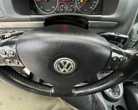 Черный Фольксваген Туран, объемом двигателя 2 л и пробегом 111 тыс. км за 4000 $, фото 13 на Automoto.ua