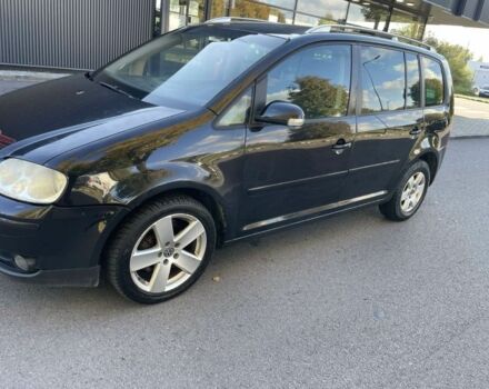 Чорний Фольксваген Туран, об'ємом двигуна 2 л та пробігом 1 тис. км за 3200 $, фото 10 на Automoto.ua