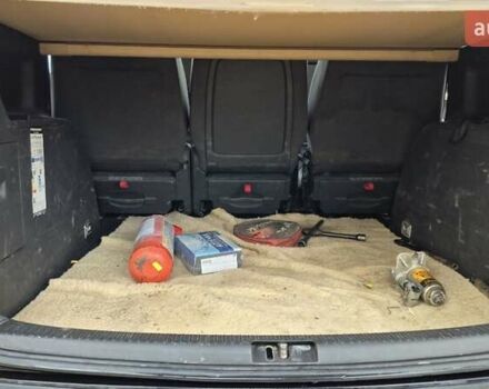 Черный Фольксваген Туран, объемом двигателя 1.39 л и пробегом 278 тыс. км за 5200 $, фото 15 на Automoto.ua