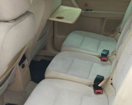 Черный Фольксваген Туран, объемом двигателя 2 л и пробегом 400 тыс. км за 3300 $, фото 2 на Automoto.ua