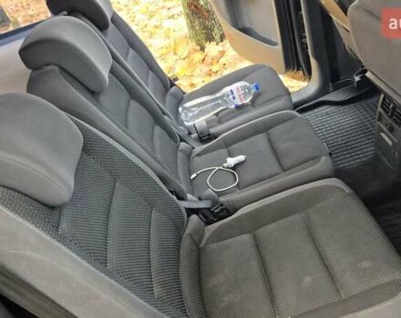 Черный Фольксваген Туран, объемом двигателя 1.39 л и пробегом 278 тыс. км за 5200 $, фото 17 на Automoto.ua