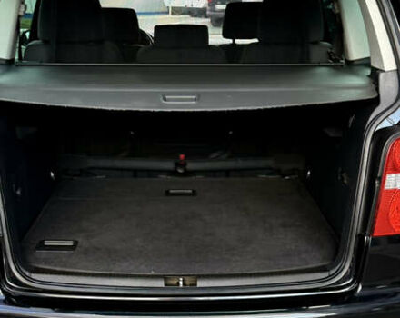 Черный Фольксваген Туран, объемом двигателя 1.6 л и пробегом 190 тыс. км за 6999 $, фото 31 на Automoto.ua