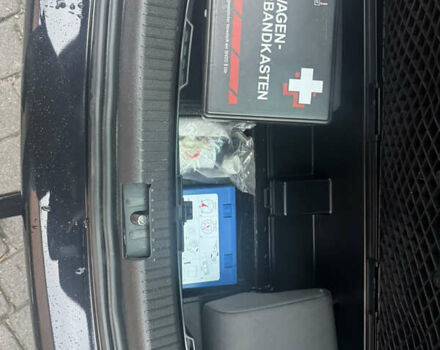 Черный Фольксваген Туран, объемом двигателя 1.9 л и пробегом 246 тыс. км за 7800 $, фото 25 на Automoto.ua