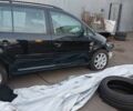 Черный Фольксваген Туран, объемом двигателя 1.4 л и пробегом 260 тыс. км за 3000 $, фото 1 на Automoto.ua