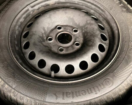 Черный Фольксваген Туран, объемом двигателя 1.6 л и пробегом 190 тыс. км за 6999 $, фото 27 на Automoto.ua