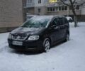 Чорний Фольксваген Туран, об'ємом двигуна 1.9 л та пробігом 270 тис. км за 5226 $, фото 1 на Automoto.ua