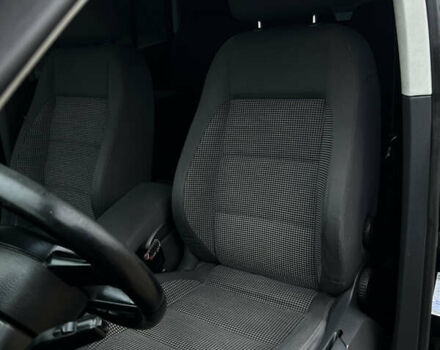 Черный Фольксваген Туран, объемом двигателя 1.9 л и пробегом 285 тыс. км за 6200 $, фото 26 на Automoto.ua