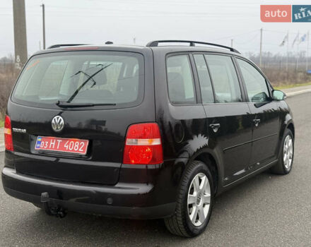 Чорний Фольксваген Туран, об'ємом двигуна 1.6 л та пробігом 220 тис. км за 6200 $, фото 15 на Automoto.ua