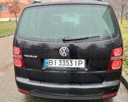Черный Фольксваген Туран, объемом двигателя 1.97 л и пробегом 314 тыс. км за 7300 $, фото 12 на Automoto.ua