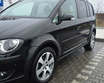 Чорний Фольксваген Туран, об'ємом двигуна 1.97 л та пробігом 240 тис. км за 7300 $, фото 1 на Automoto.ua