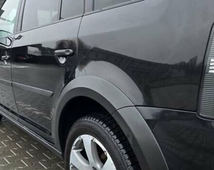 Чорний Фольксваген Туран, об'ємом двигуна 1.97 л та пробігом 240 тис. км за 7300 $, фото 5 на Automoto.ua