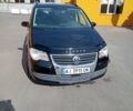 Чорний Фольксваген Туран, об'ємом двигуна 2 л та пробігом 260 тис. км за 7500 $, фото 1 на Automoto.ua