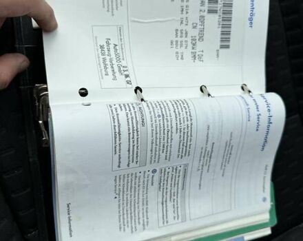 Чорний Фольксваген Туран, об'ємом двигуна 1.97 л та пробігом 313 тис. км за 7500 $, фото 33 на Automoto.ua