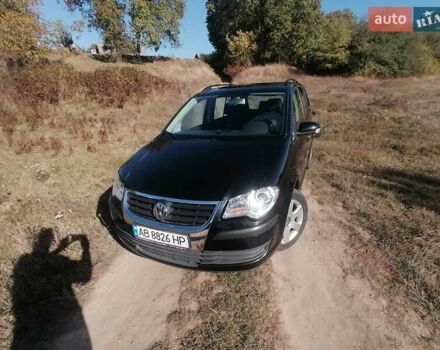 Чорний Фольксваген Туран, об'ємом двигуна 1.6 л та пробігом 250 тис. км за 7700 $, фото 6 на Automoto.ua