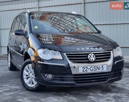 Черный Фольксваген Туран, объемом двигателя 1.4 л и пробегом 193 тыс. км за 7300 $, фото 22 на Automoto.ua