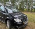 Чорний Фольксваген Туран, об'ємом двигуна 2 л та пробігом 309 тис. км за 5800 $, фото 1 на Automoto.ua