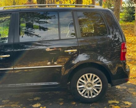 Фольксваген Туран 2007 в Киеве на Automoto.ua Черный Фольксваген Туран, объемом двигателя 1.4 л и пробегом 242 тыс. км за 6390 $, фото 9 на Automoto.ua