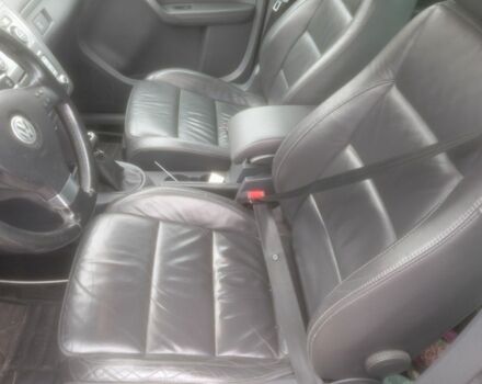 Чорний Фольксваген Туран, об'ємом двигуна 1.4 л та пробігом 268 тис. км за 5600 $, фото 7 на Automoto.ua