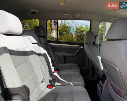 Фольксваген Туран 2007 в Киеве на Automoto.ua Черный Фольксваген Туран, объемом двигателя 1.4 л и пробегом 242 тыс. км за 6390 $, фото 20 на Automoto.ua