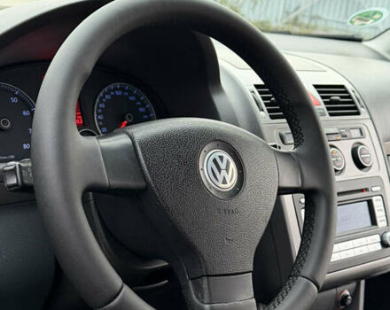 Чорний Фольксваген Туран, об'ємом двигуна 1.6 л та пробігом 201 тис. км за 7350 $, фото 33 на Automoto.ua