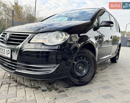 Чорний Фольксваген Туран, об'ємом двигуна 1.97 л та пробігом 313 тис. км за 7500 $, фото 32 на Automoto.ua