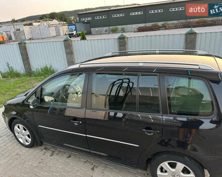 Чорний Фольксваген Туран, об'ємом двигуна 1.97 л та пробігом 270 тис. км за 8300 $, фото 7 на Automoto.ua