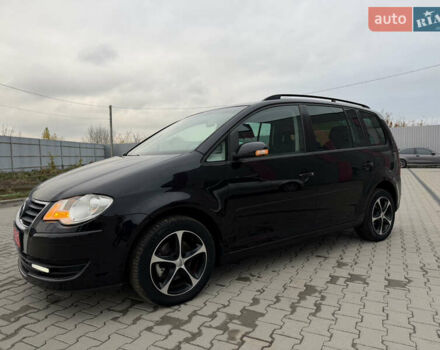 Чорний Фольксваген Туран, об'ємом двигуна 1.6 л та пробігом 201 тис. км за 7350 $, фото 15 на Automoto.ua