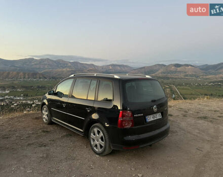 Чорний Фольксваген Туран, об'ємом двигуна 1.97 л та пробігом 270 тис. км за 8300 $, фото 1 на Automoto.ua