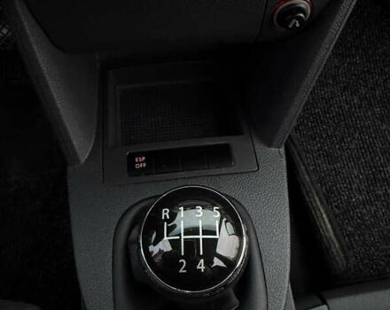 Чорний Фольксваген Туран, об'ємом двигуна 1.6 л та пробігом 201 тис. км за 7350 $, фото 37 на Automoto.ua