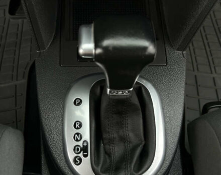 Чорний Фольксваген Туран, об'ємом двигуна 1.9 л та пробігом 124 тис. км за 8700 $, фото 24 на Automoto.ua