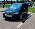Черный Фольксваген Туран, объемом двигателя 1.97 л и пробегом 318 тыс. км за 6000 $, фото 9 на Automoto.ua