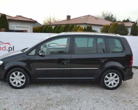 Черный Фольксваген Туран, объемом двигателя 2 л и пробегом 216 тыс. км за 5399 $, фото 9 на Automoto.ua