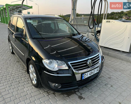 Чорний Фольксваген Туран, об'ємом двигуна 1.97 л та пробігом 270 тис. км за 8300 $, фото 4 на Automoto.ua