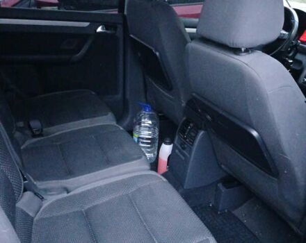 Черный Фольксваген Туран, объемом двигателя 1.97 л и пробегом 163 тыс. км за 7800 $, фото 5 на Automoto.ua