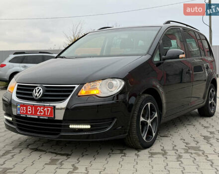Чорний Фольксваген Туран, об'ємом двигуна 1.6 л та пробігом 201 тис. км за 7350 $, фото 13 на Automoto.ua
