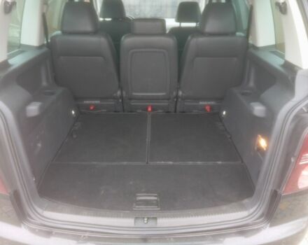 Чорний Фольксваген Туран, об'ємом двигуна 1.4 л та пробігом 268 тис. км за 5600 $, фото 5 на Automoto.ua