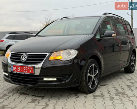 Чорний Фольксваген Туран, об'ємом двигуна 1.6 л та пробігом 201 тис. км за 7350 $, фото 12 на Automoto.ua