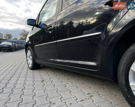 Черный Фольксваген Туран, объемом двигателя 1.39 л и пробегом 250 тыс. км за 6000 $, фото 10 на Automoto.ua