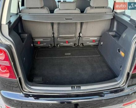 Чорний Фольксваген Туран, об'ємом двигуна 1.6 л та пробігом 178 тис. км за 7950 $, фото 34 на Automoto.ua