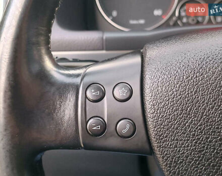 Черный Фольксваген Туран, объемом двигателя 2 л и пробегом 260 тыс. км за 9390 $, фото 26 на Automoto.ua