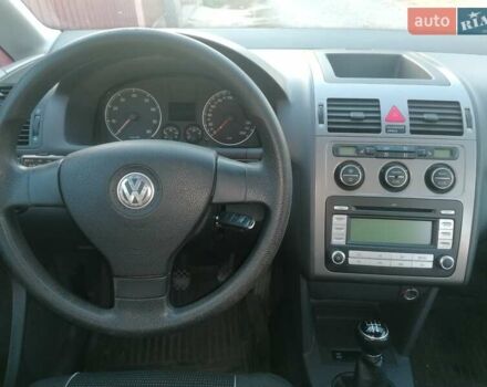 Чорний Фольксваген Туран, об'ємом двигуна 1.6 л та пробігом 250 тис. км за 7700 $, фото 9 на Automoto.ua