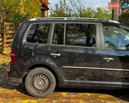 Фольксваген Туран 2007 в Киеве на Automoto.ua Черный Фольксваген Туран, объемом двигателя 1.4 л и пробегом 242 тыс. км за 6390 $, фото 4 на Automoto.ua