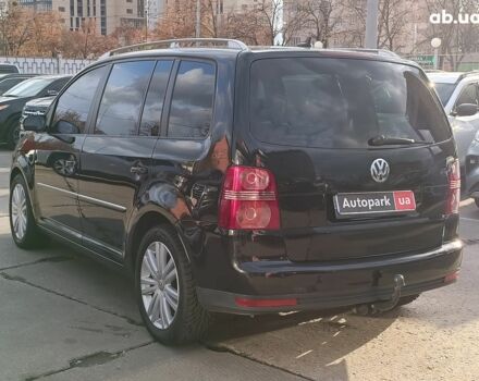 Чорний Фольксваген Туран, об'ємом двигуна 2 л та пробігом 260 тис. км за 9390 $, фото 12 на Automoto.ua