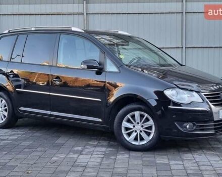 Черный Фольксваген Туран, объемом двигателя 1.4 л и пробегом 193 тыс. км за 7300 $, фото 25 на Automoto.ua