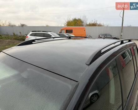 Чорний Фольксваген Туран, об'ємом двигуна 1.6 л та пробігом 201 тис. км за 7350 $, фото 23 на Automoto.ua