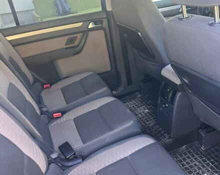 Чорний Фольксваген Туран, об'ємом двигуна 1.4 л та пробігом 212 тис. км за 6000 $, фото 5 на Automoto.ua