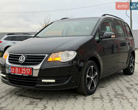 Чорний Фольксваген Туран, об'ємом двигуна 1.6 л та пробігом 201 тис. км за 7350 $, фото 14 на Automoto.ua
