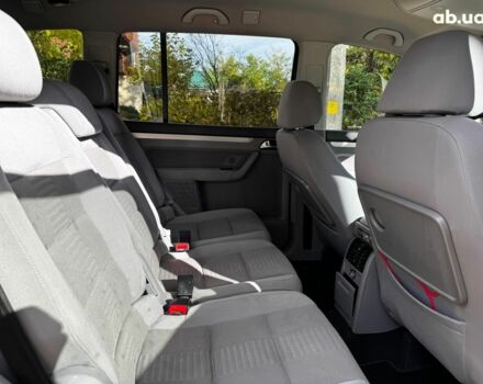 Фольксваген Туран 2007 в Киеве на Automoto.ua Черный Фольксваген Туран, объемом двигателя 1.4 л и пробегом 242 тыс. км за 6390 $, фото 19 на Automoto.ua